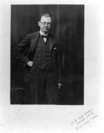 retrato autografo de Gordon Childe (foto da Biblioteca Nacional de Australia)