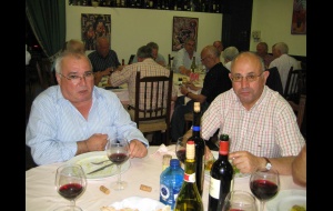 25 - En el Restaurante Oasis - 2009