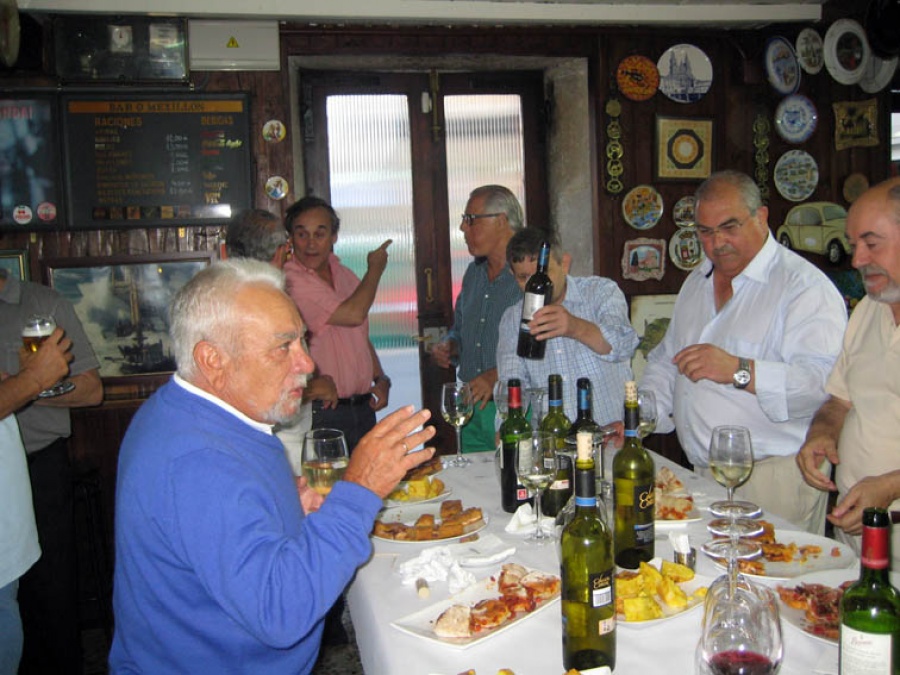 13 - De vinos en O