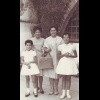 Maruja cas suas nenas
