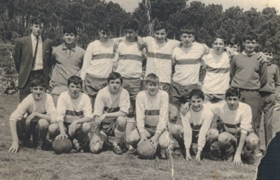 Entre eles Jose Luis
